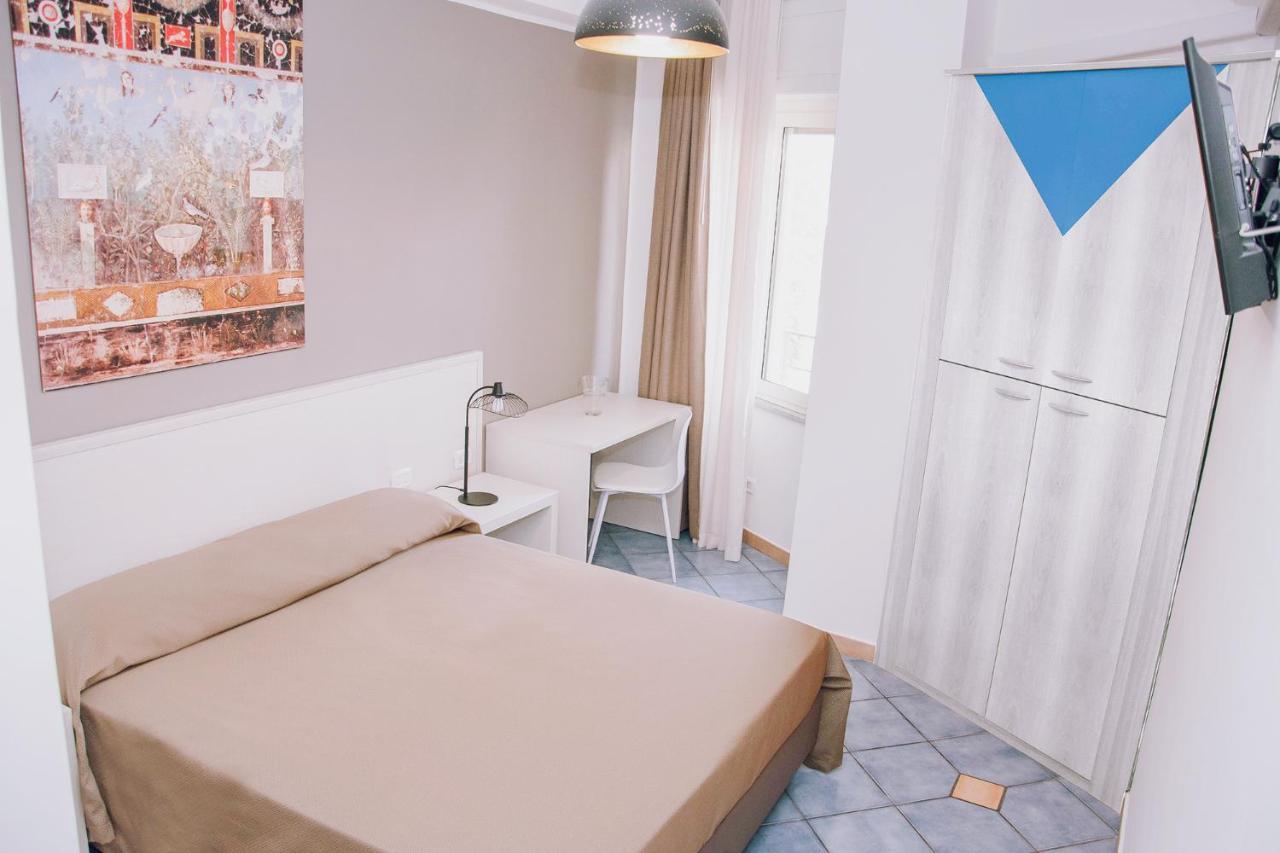 Hotel Piccolo Sogno Pompei Bagian luar foto