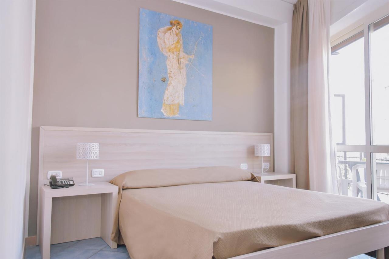 Hotel Piccolo Sogno Pompei Bagian luar foto
