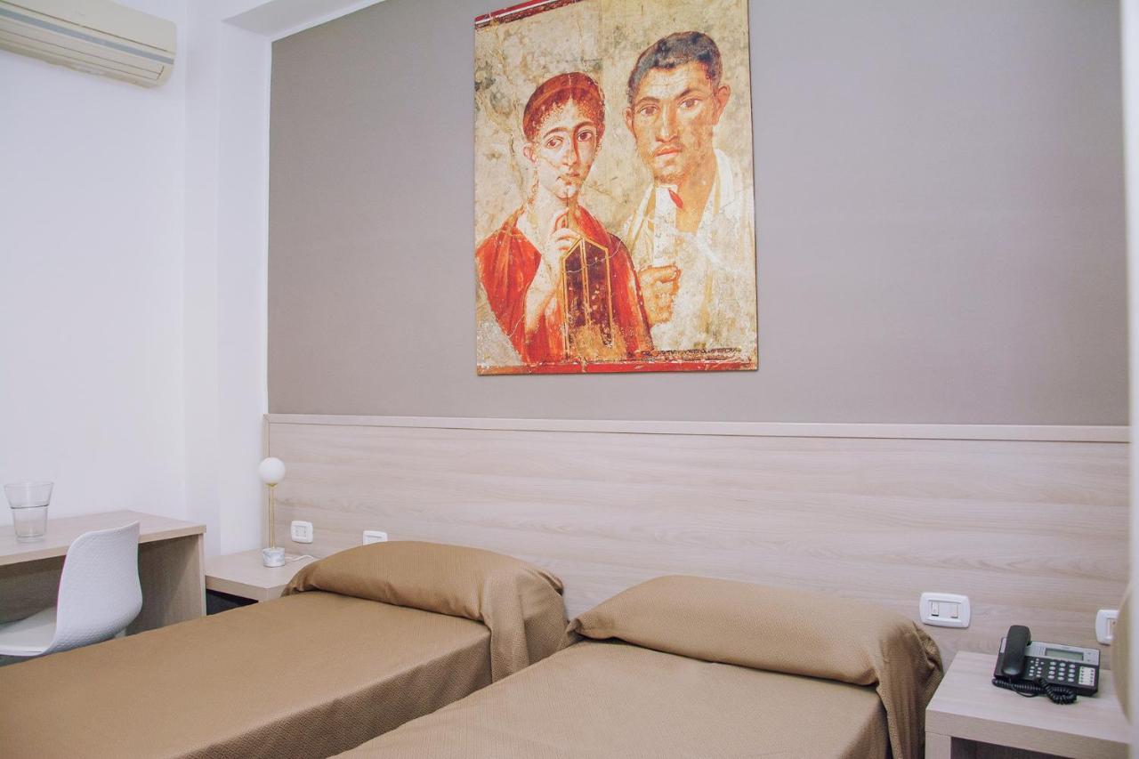 Hotel Piccolo Sogno Pompei Bagian luar foto