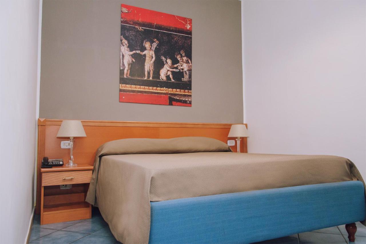 Hotel Piccolo Sogno Pompei Bagian luar foto